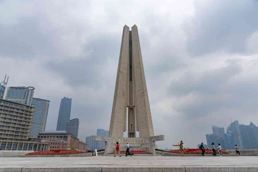 China - Shanghái 102 - monumento a los Héroes del Pueblo